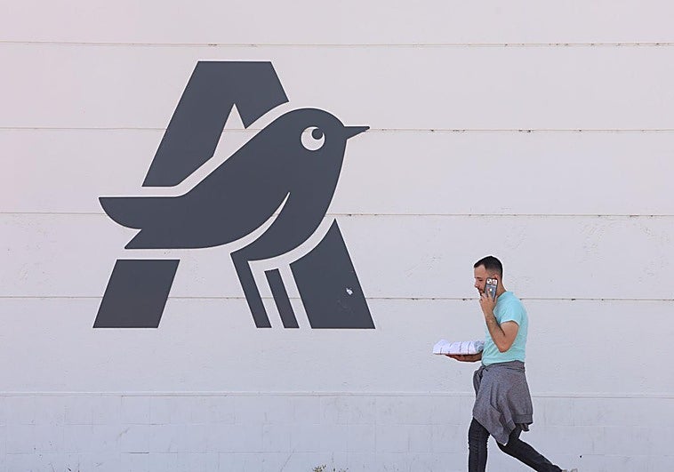 Un supermercado de Laguna abrirá los 365 días del año hasta la una de la madrugada